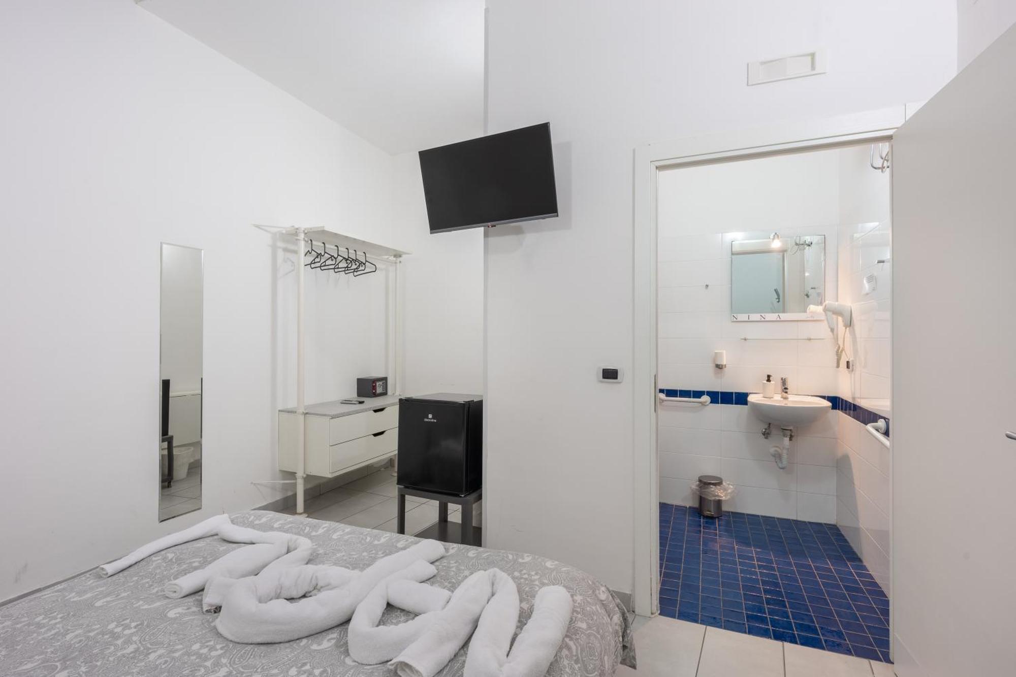 Nina Suites Неаполь Екстер'єр фото