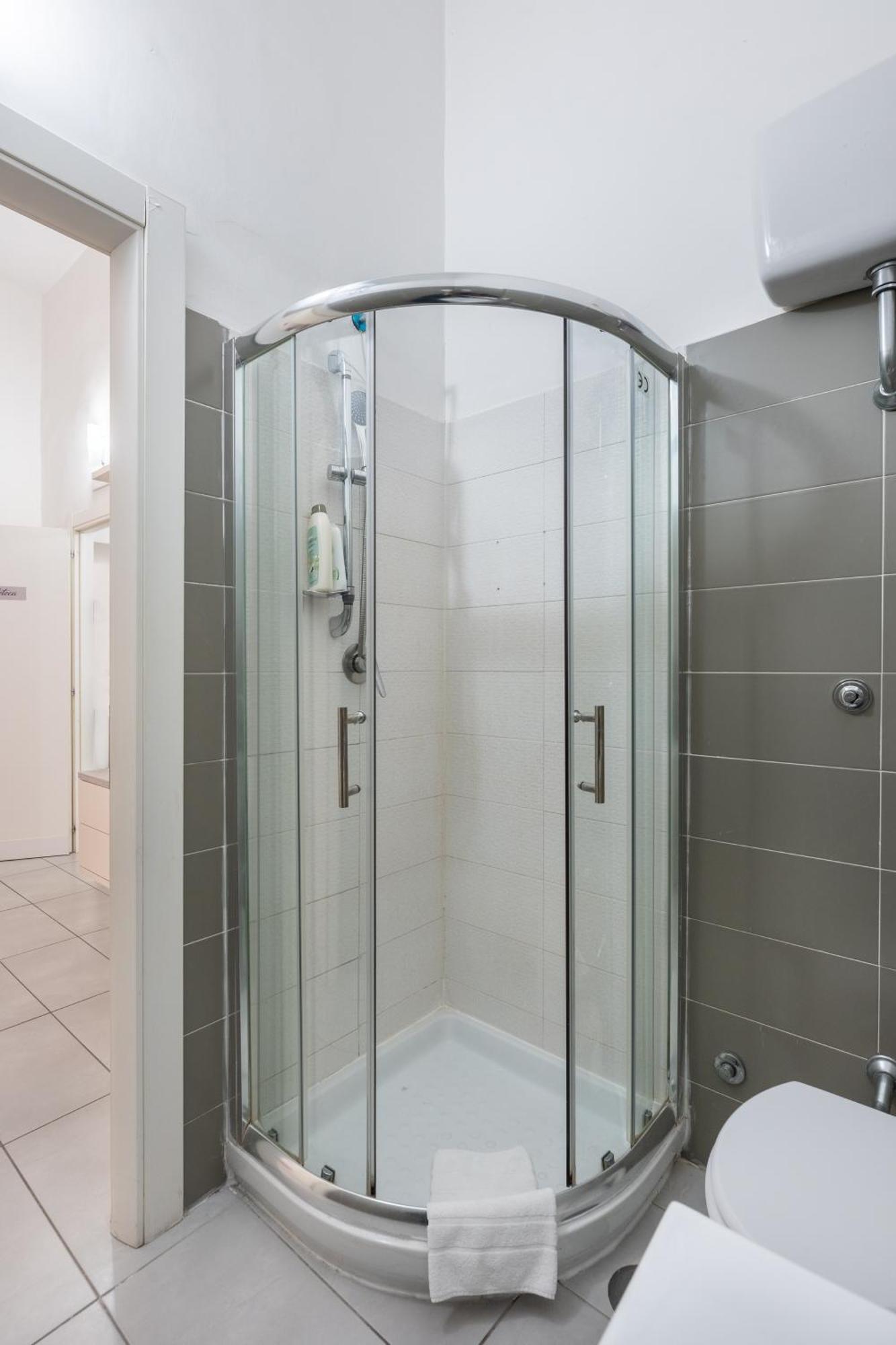 Nina Suites Неаполь Екстер'єр фото